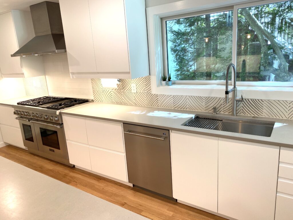 1-white-kitchen-kokeena-hive-kitchen-remodeling