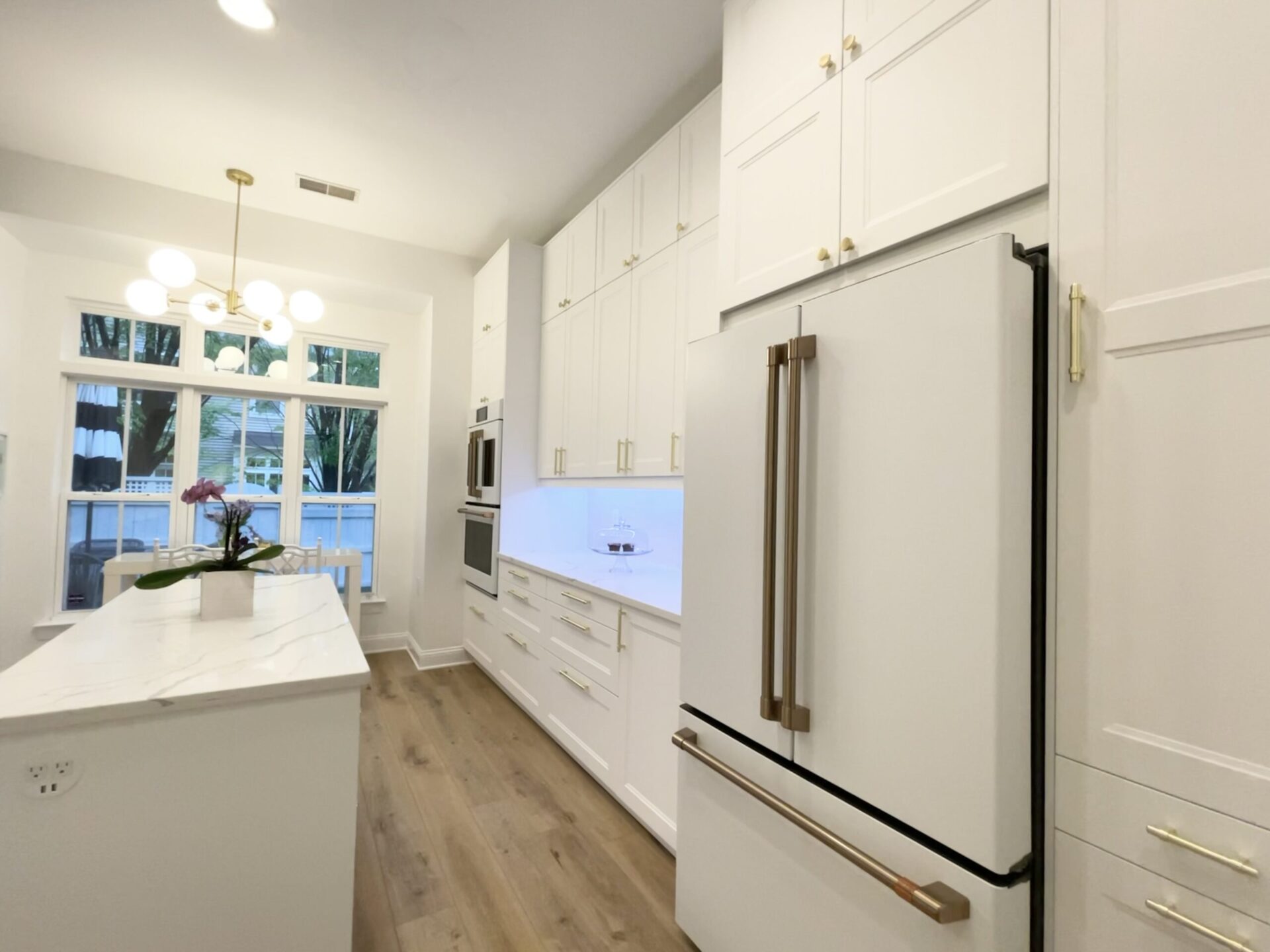 7-ikea-axtad-white-kitchen-hive-kitchen-remodeling